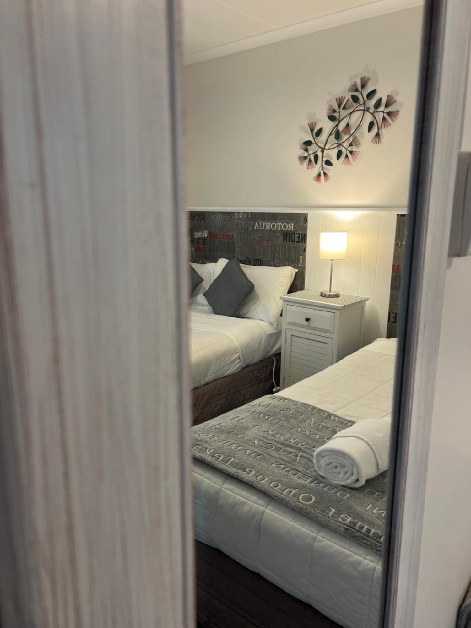 High Street Living Motel Picton Esterno foto