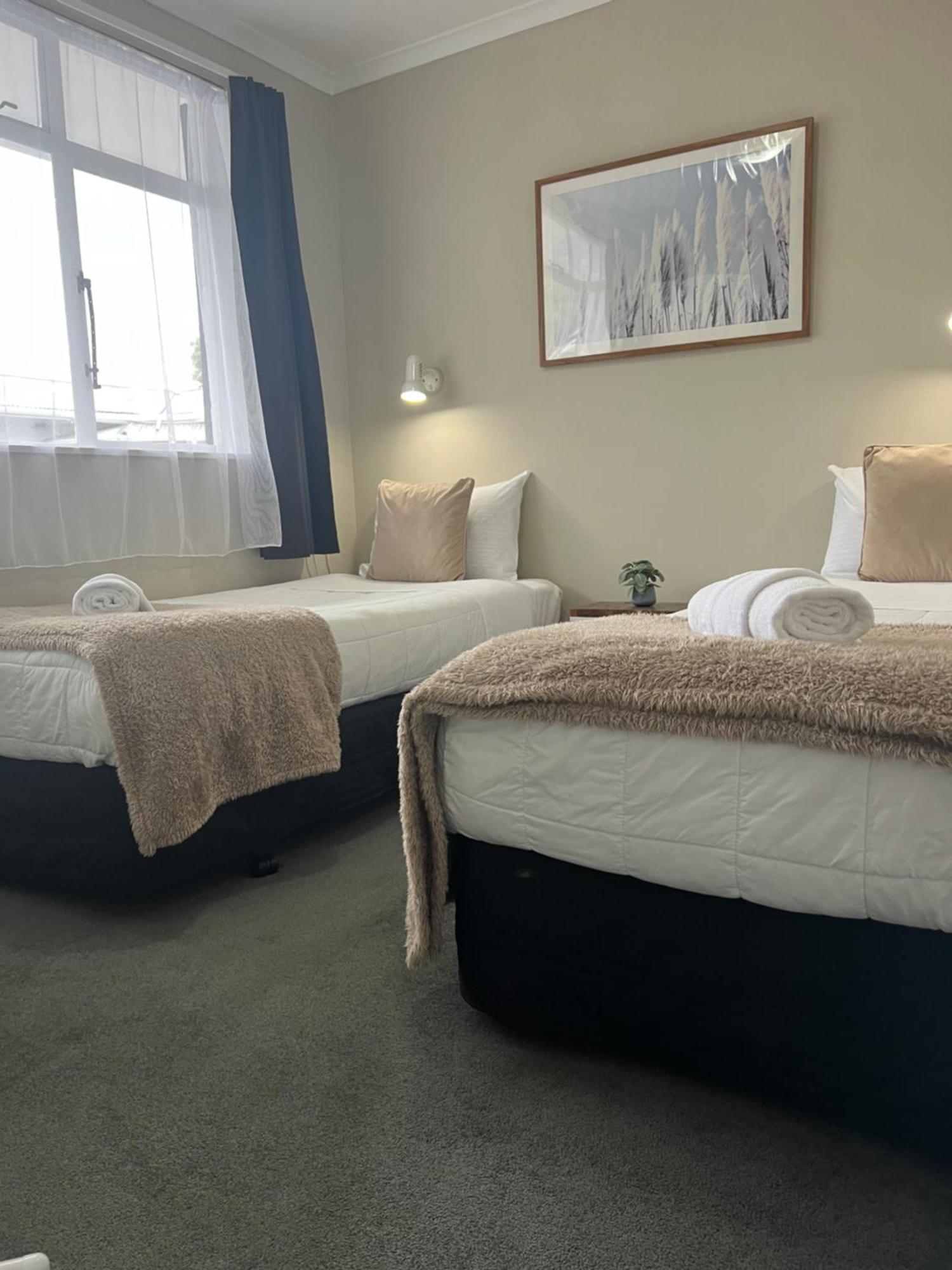 High Street Living Motel Picton Esterno foto