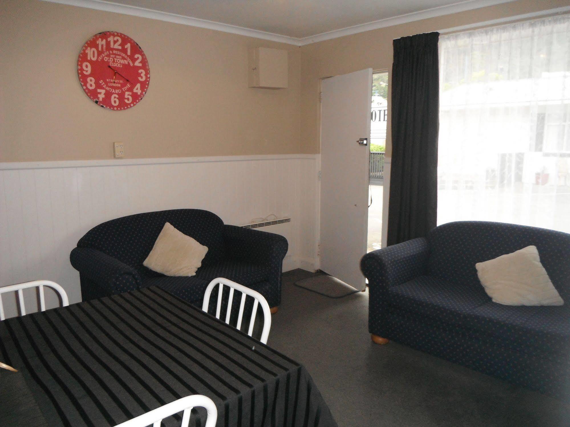 High Street Living Motel Picton Esterno foto