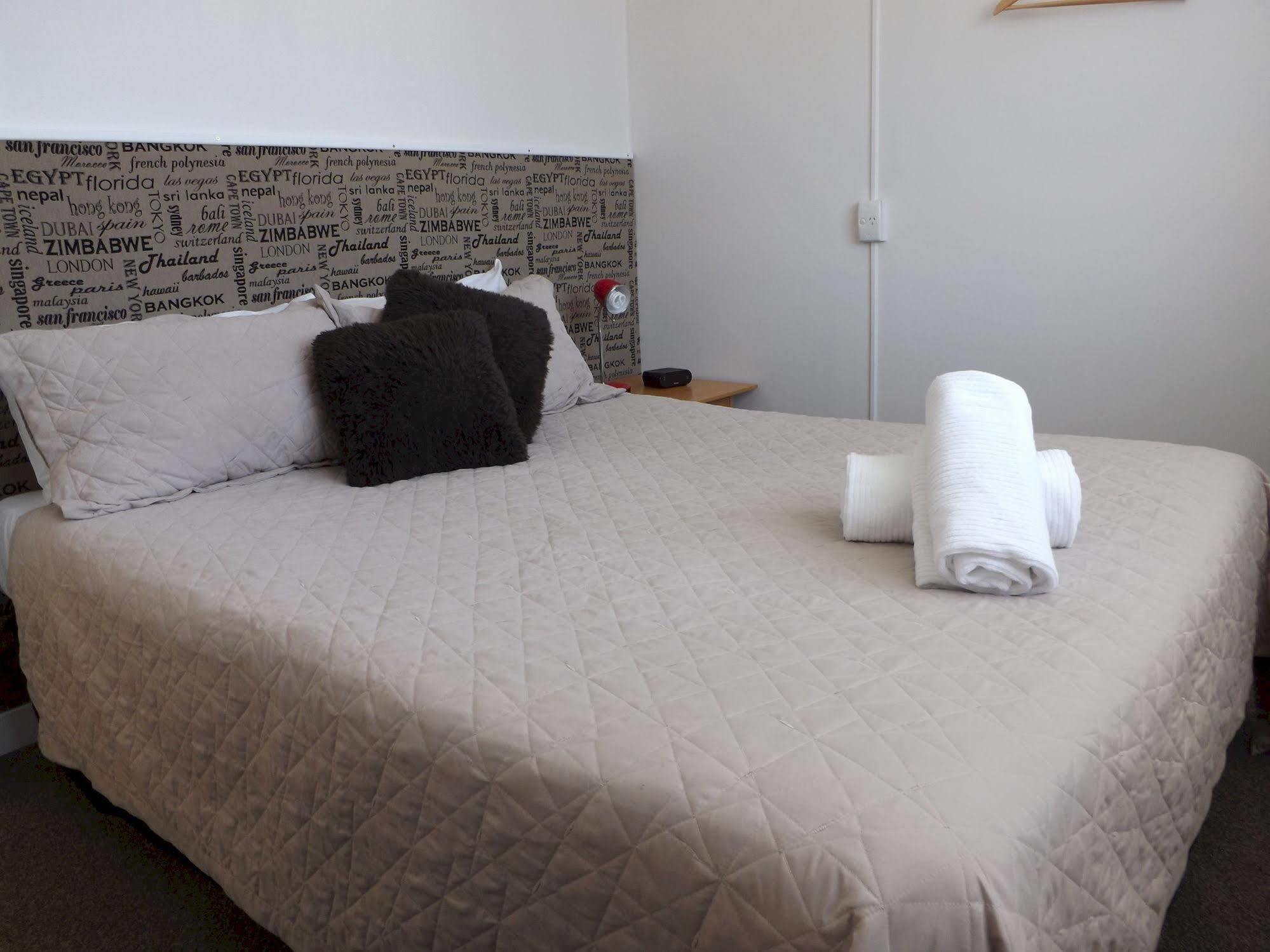 High Street Living Motel Picton Esterno foto