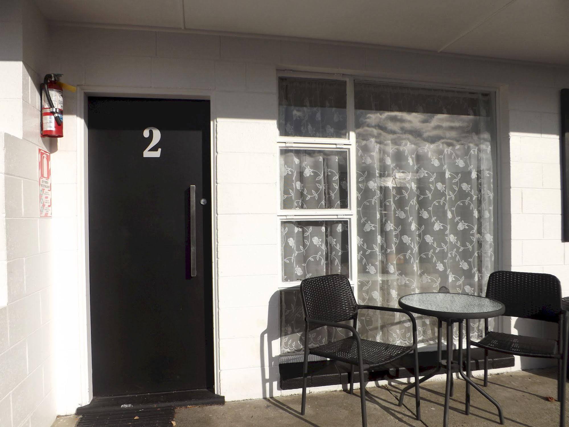 High Street Living Motel Picton Esterno foto