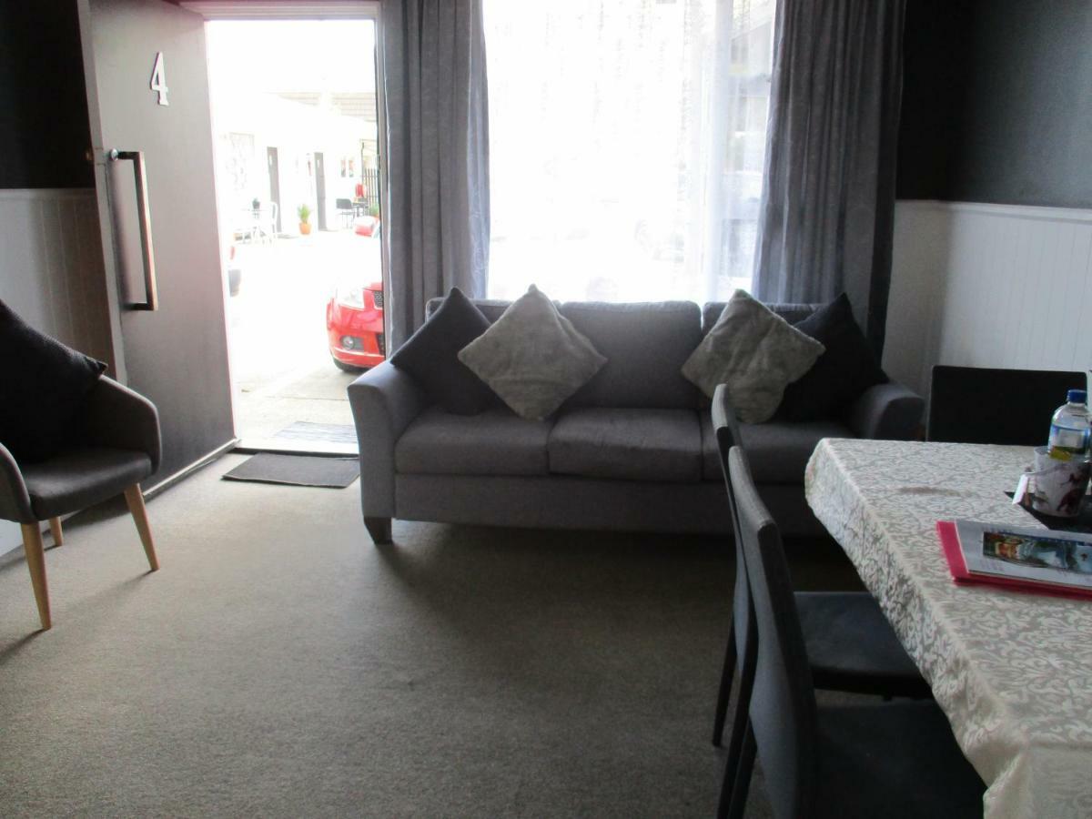 High Street Living Motel Picton Esterno foto